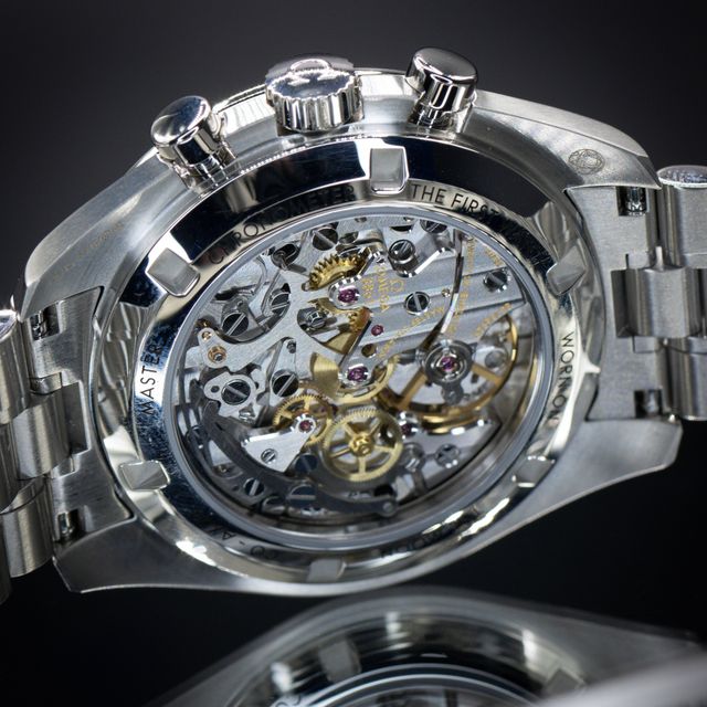 Omega Speedmaster Moonwatch Professional 310.30.42.50.04.001 Image 4